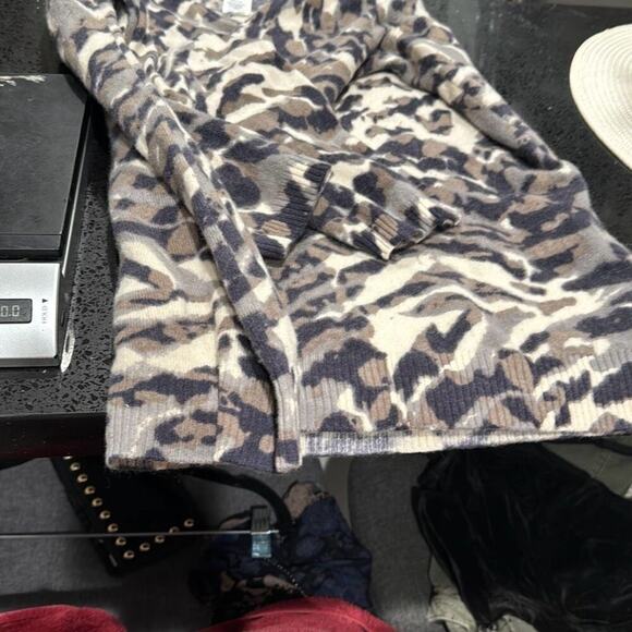 MADELEINE THOMPSON Women's Animal Print Mohair Cashmere Blend Sweater Size 14/16 - Picture 6 of 6